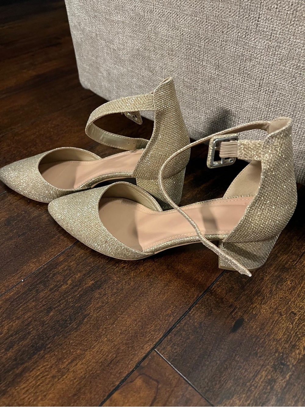 Women’s Pointed Toe Ankle Strap Flats in Gold